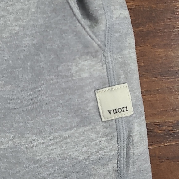 Vuori Halo Heather Gray Hoodie & Jogger Set Size M - Picture 2 of 11